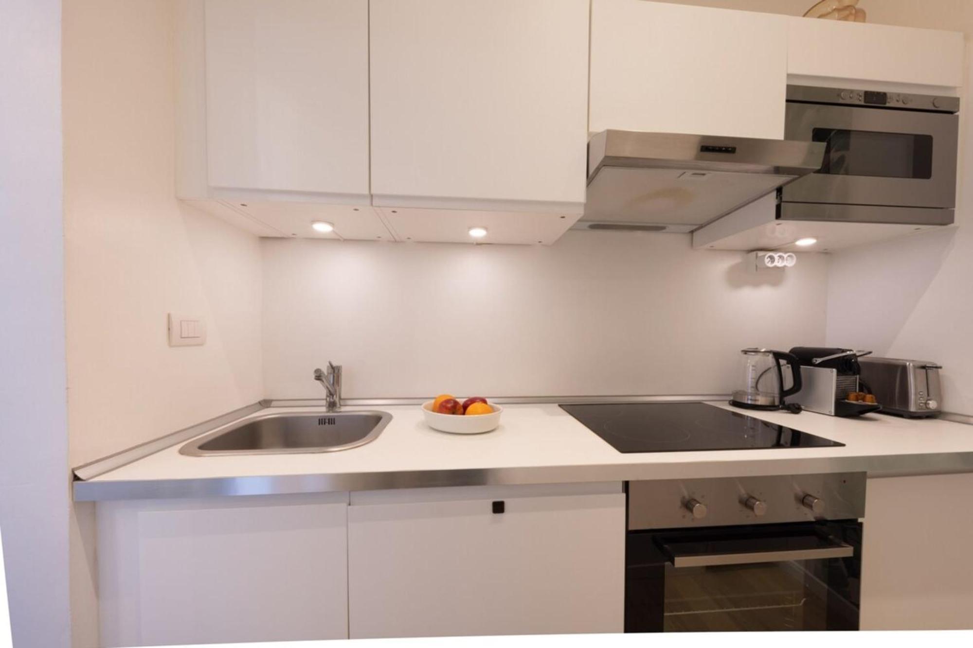 06A3 - Lovely Apartment In The Heart Of Old Ница Екстериор снимка
