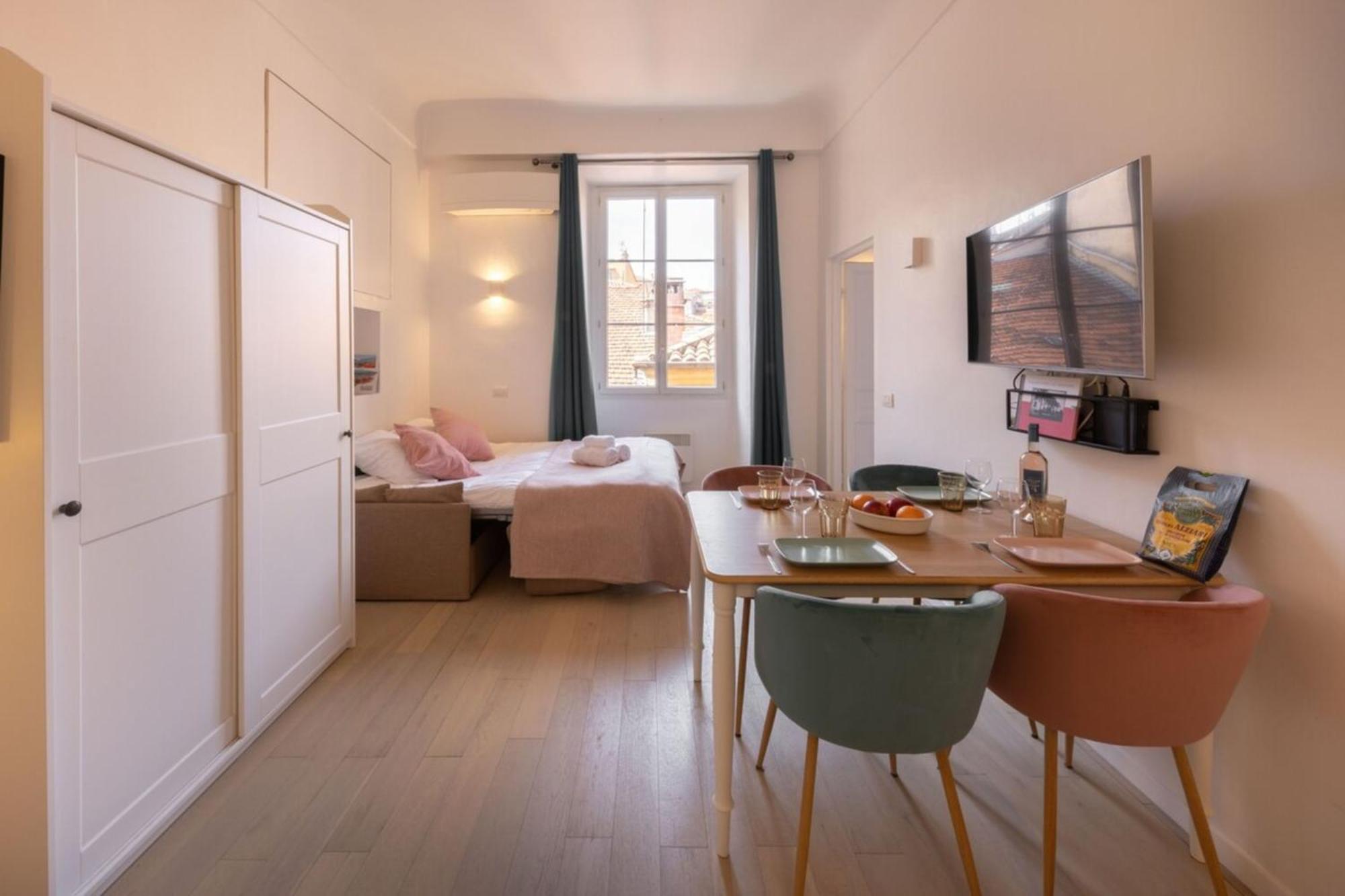 06A3 - Lovely Apartment In The Heart Of Old Ница Екстериор снимка