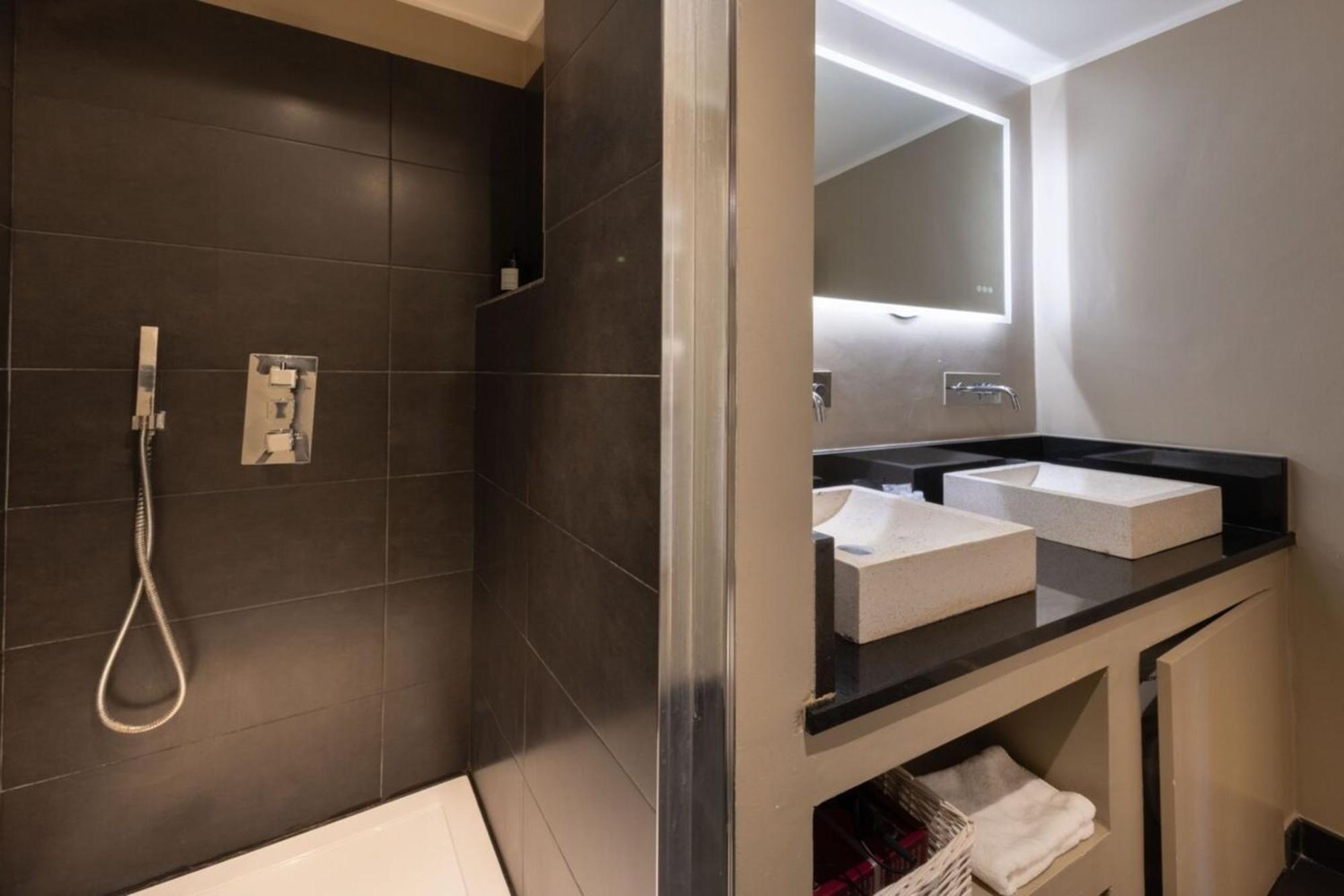 06A3 - Lovely Apartment In The Heart Of Old Ница Екстериор снимка