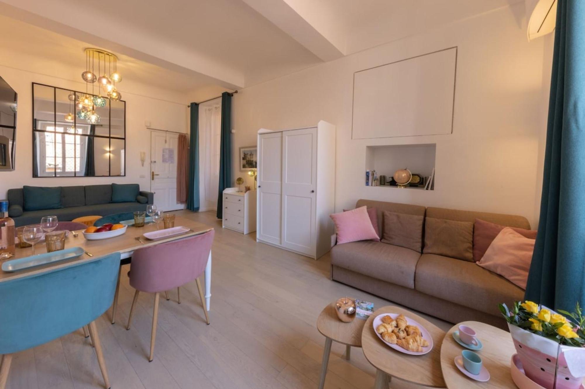06A3 - Lovely Apartment In The Heart Of Old Ница Екстериор снимка