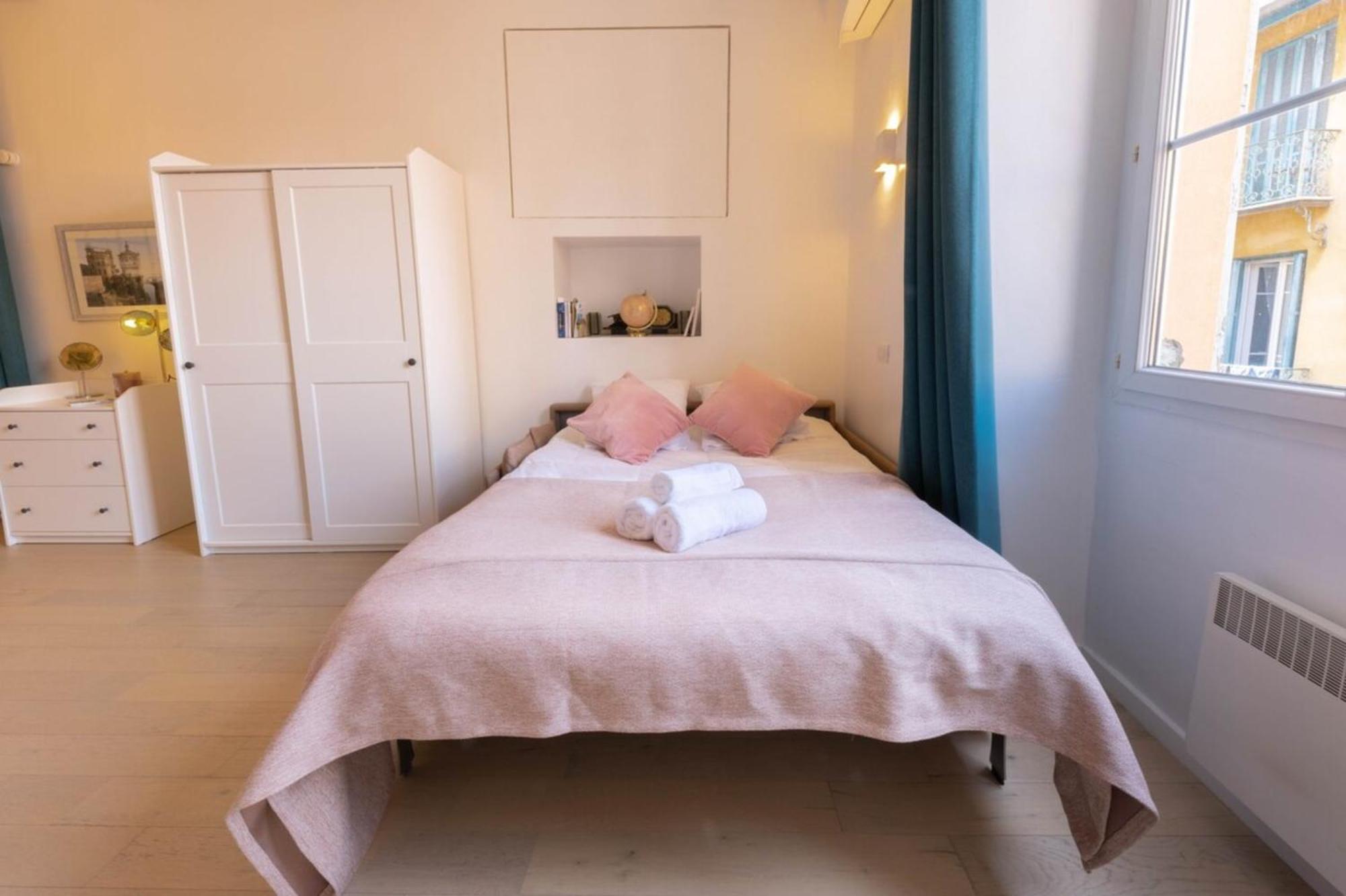 06A3 - Lovely Apartment In The Heart Of Old Ница Екстериор снимка